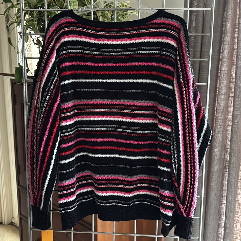 Ruby Rd. Woman’s Sweater - Picture 5 of 11